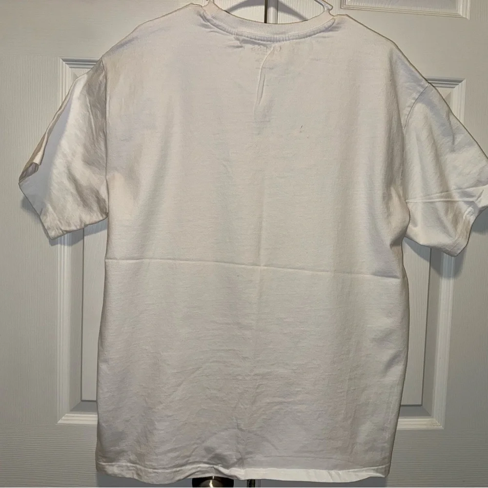 GUESS Classic White Short Sleeve Tee - Picture 5 of 6